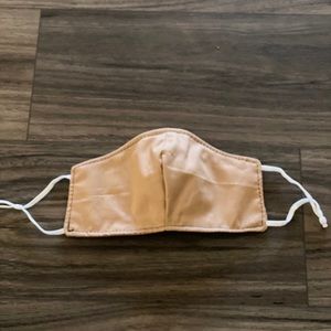 TRIPLE LAYER adjustable strap Face mask! NUDE✨
